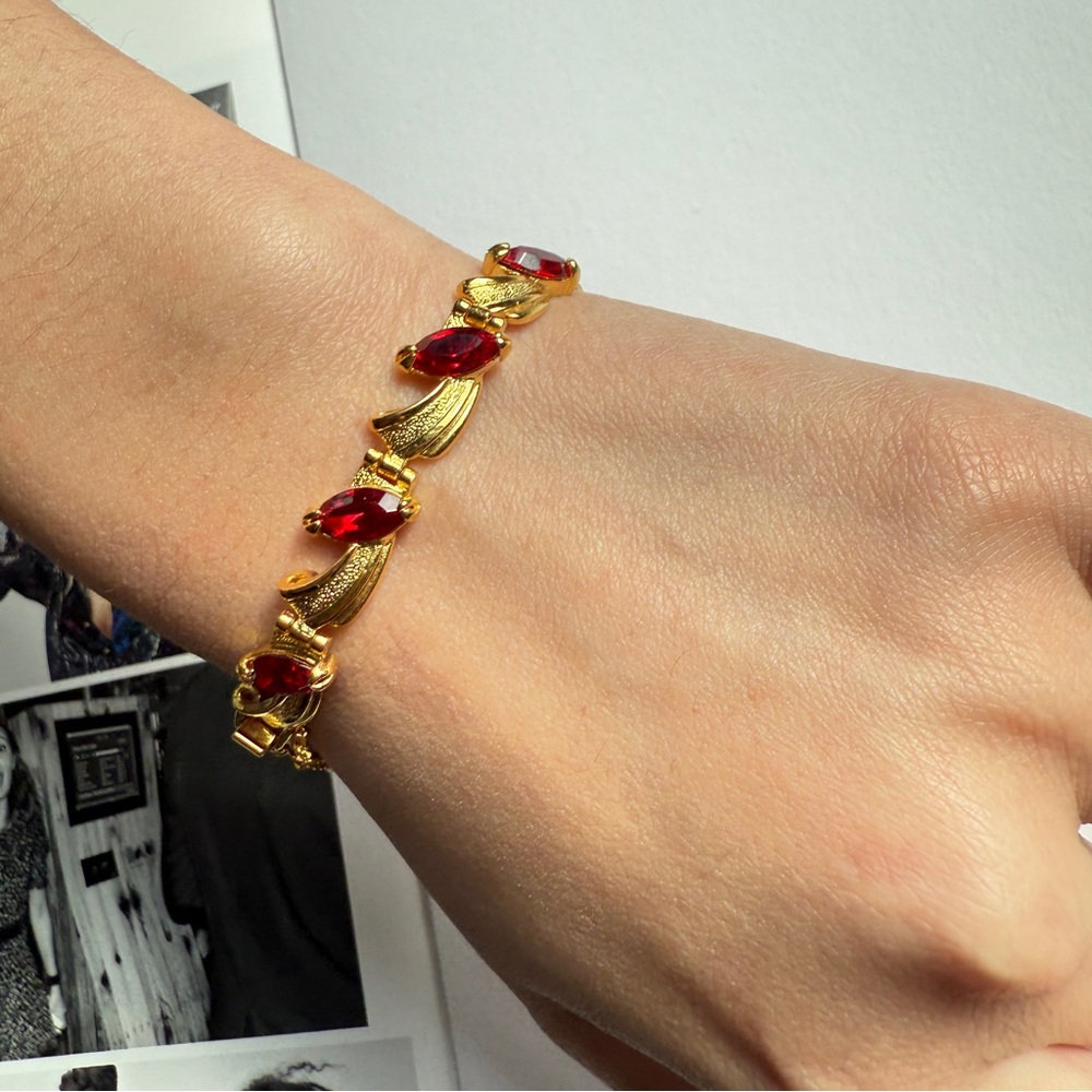 Vintage Gold Tone Red Rhinestone Bracelet | Marquise Ruby Link